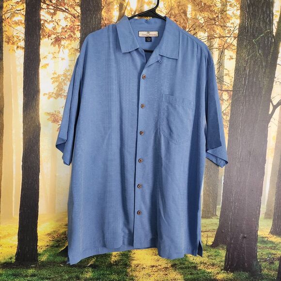 Tommy Bahama 100% Silk Mens Medium Light Blue Short Camp Shirt Woven Pattern - Picture 1 of 16